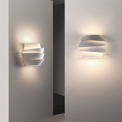 Luminique - Applique Murale Scandinave avec Double Éclairage en Fer