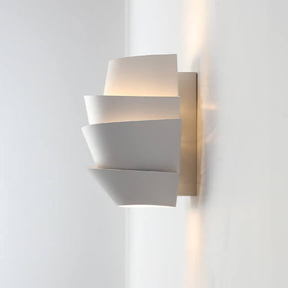 Luminique - Applique Murale Scandinave avec Double Éclairage en Fer