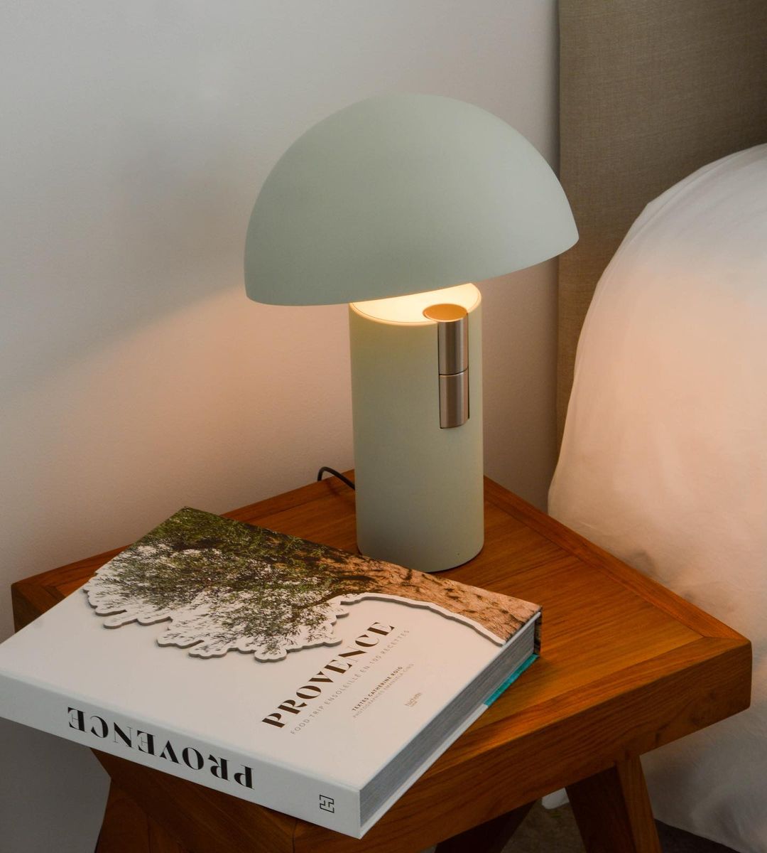 ModiLuxe - Lampe de table élégante au design moderne