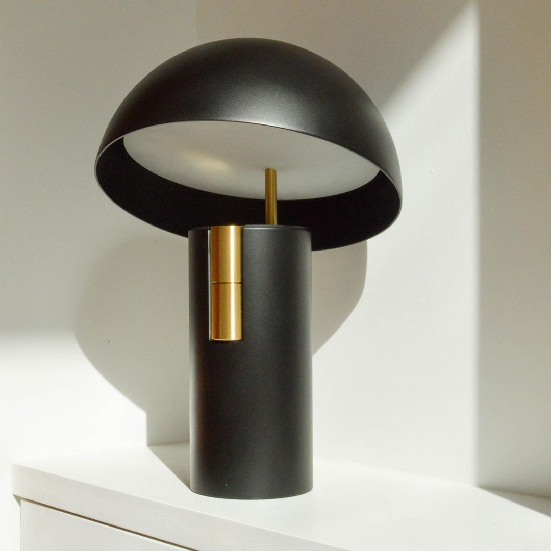 ModiLuxe - Lampe de table élégante au design moderne